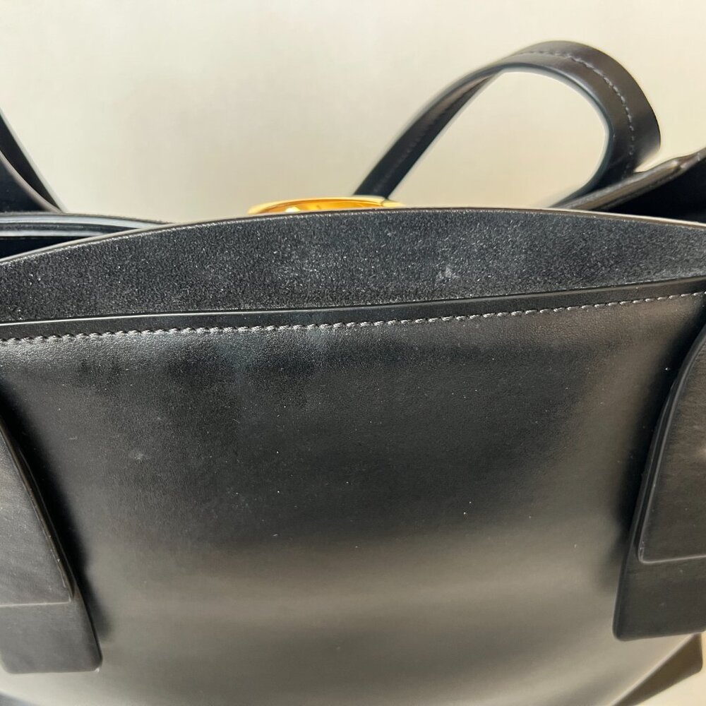 Chloe C Zipped Tote Black Leather Bag - Picture 12 of 14